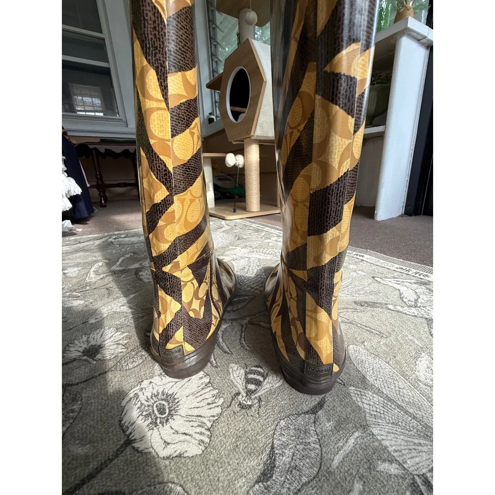 Coach Pammie Rain Boots Brown Tan Signature C Luxury Zebra Tall Womens 10B